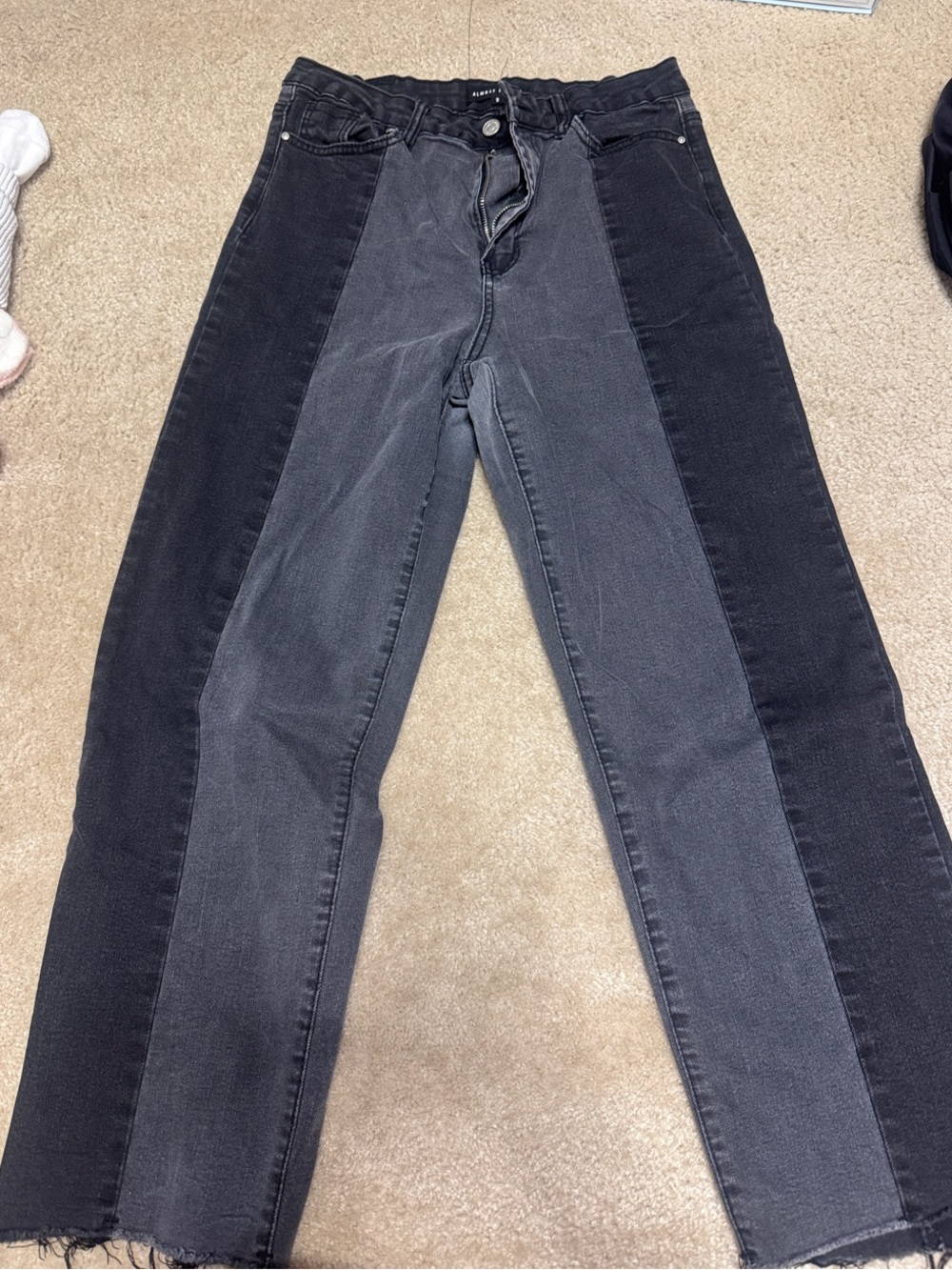 Women’s Two-Tone Black & Charcoal Straight Leg Jeans